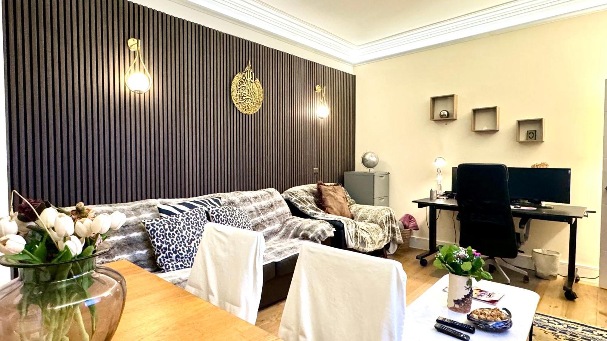 2 Bedroom In South Kensington By Wild Апартаменты *
